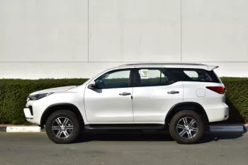 2023 MODEL TOYOTA FORTUNER GX-R V6 4.0L PETROL 4WD AUTOMATIC