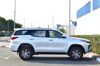 2023 MODEL TOYOTA FORTUNER GX-R V6 4.0L PETROL 4WD AUTOMATIC
