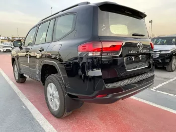 TOYOTA LAND CRUISER LC300 GX 3.3L DIESEL 5SET EUROPE SPECS BASIC OPTION 2022 MODEL