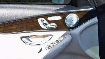 Mercedes Benz C-Class C300 2019