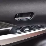 Nissan kicks 2018 FWD 5 Doors 4Cyl - Thumbnail 7