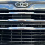 TOYOTA GRANVIA 2.8L DIESEL VIP PREMIUM 6 SEATER 2023 MODEL - Thumbnail 3