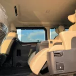 TOYOTA GRANVIA 2.8L DIESEL VIP PREMIUM 6 SEATER 2023 MODEL - Thumbnail 8