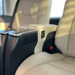 TOYOTA GRANVIA 2.8L DIESEL VIP PREMIUM 6 SEATER 2023 MODEL - Thumbnail 13