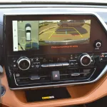 2023 MODEL TOYOTA HIGHLANDER LIMITED PLATINUM AWD 2.4L PETROL 7 SEAT AUTOMATIC TRANSMISSION - Thumbnail 7