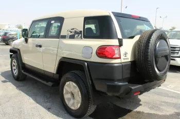 Toyota FJ Cruiser 2023 4wd 4.0L Petrol