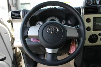 Toyota FJ Cruiser 2023 4wd 4.0L Petrol