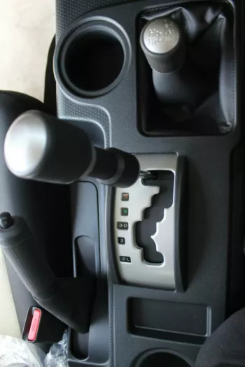 Toyota FJ Cruiser 2023 4wd 4.0L Petrol