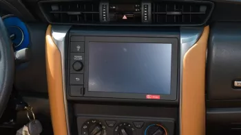 Toyota Fortuner 2WD 2.7L 2022 Petrol