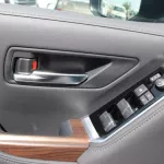 Toyota Land Cruiser 3.5L SUV 4WD 5Doors Petrol 2022 - Thumbnail 18