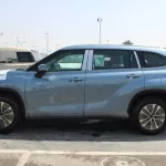 Toyota Highlander 2022 AWD 2.5L Hybrid SUV - Thumbnail 6