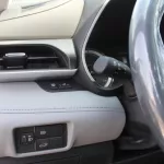 Toyota Highlander 2022 AWD 2.5L Hybrid SUV - Thumbnail 11