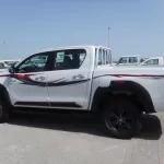 TOYOTA HILUX 4.0L V6 PETROL 2023 DOUBLE CAB 4WD GLX AUTO - Thumbnail 4