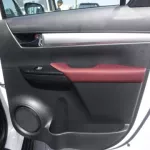 TOYOTA HILUX 4.0L V6 PETROL 2023 DOUBLE CAB 4WD GLX AUTO - Thumbnail 14