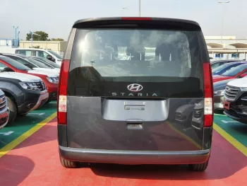 Hyundai Staria Van 3.5P, 11 Seats, Model 2023 Mid Option