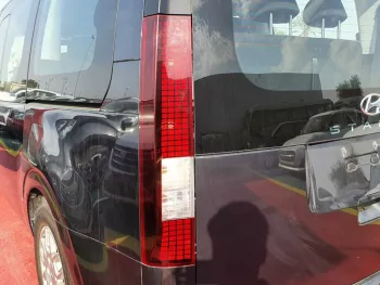 Hyundai Staria Van 3.5P, 11 Seats, Model 2023 Mid Option