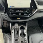 TOYOTA HIGHLANDER PLATINUM 2.4L TURBO CANDIAN SPEC 2023 MODEL - Thumbnail 6