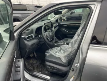 TOYOTA HIGHLANDER PLATINUM 2.4L TURBO CANDIAN SPEC 2023 MODEL