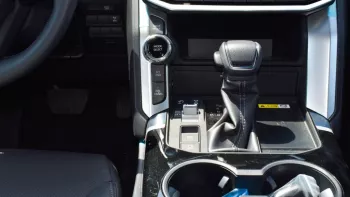 Toyota Land Cruiser GX-R 2022 3.5L Twin Turbo
