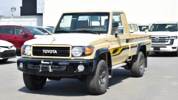 Toyota Land Cruiser Single Cub LX V6 4WD 2022