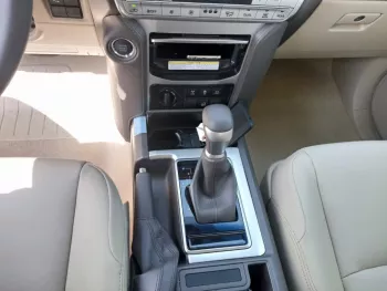 TOYOTA PRADO 4.0L VX PETROL ENGINE FULL OPTION MY 2023