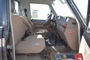 2021 MODEL TOYOTA LAND CRUISER 79 SINGLE CAB PICKUP LX-G V6 4.0L PETROL 4WD MANUAL TRANSMISSION