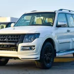 Mitsubishi Pajero GLS 3.8L 6Cyl 2022 4WD - Thumbnail 3