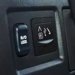 Mitsubishi Pajero GLS 3.8L 6Cyl 2022 4WD - Thumbnail 11