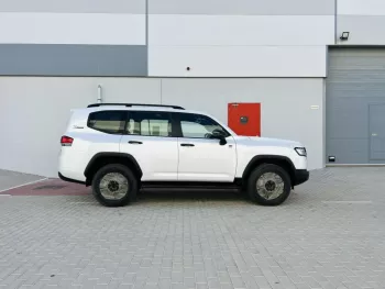 2024 Toyota Land Cruiser GR Sport 4 Seater 3.3L Diesel MBS Autobiography