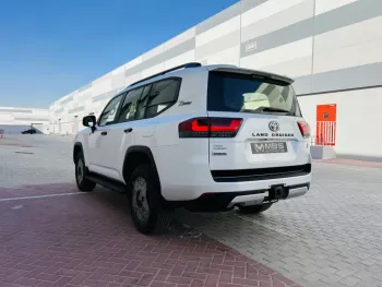 2024 Toyota Land Cruiser GR Sport 4 Seater 3.3L Diesel MBS Autobiography