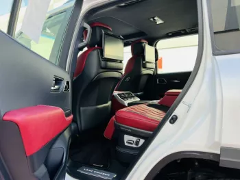 2024 Toyota Land Cruiser GR Sport 4 Seater 3.3L Diesel MBS Autobiography