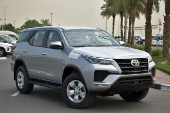 2023 MODEL TOYOTA FORTUNER 2.4L DIESEL 4WD 7 SEAT AUTOMATIC.