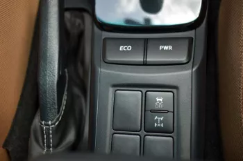 2023 MODEL TOYOTA FORTUNER 2.4L DIESEL 4WD 7 SEAT AUTOMATIC.