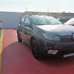 RENAULT STEPWAY SANDERO - 1.6L PETROL, MODEL 2023 - Thumbnail 2